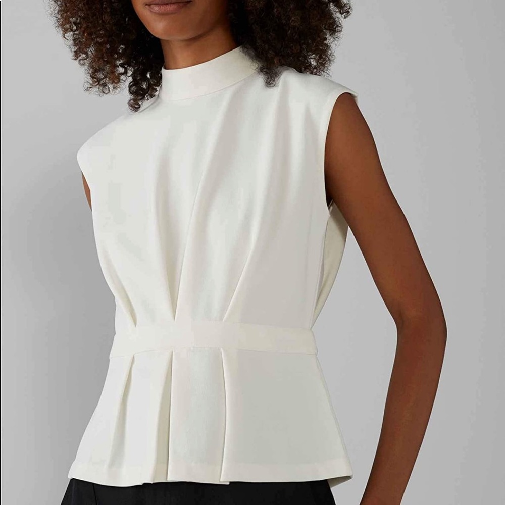 Club Monaco women’s pleated waist top size XS